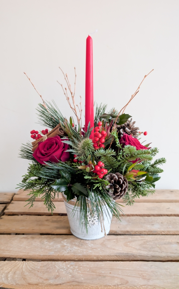 Christmas Table Arrangement