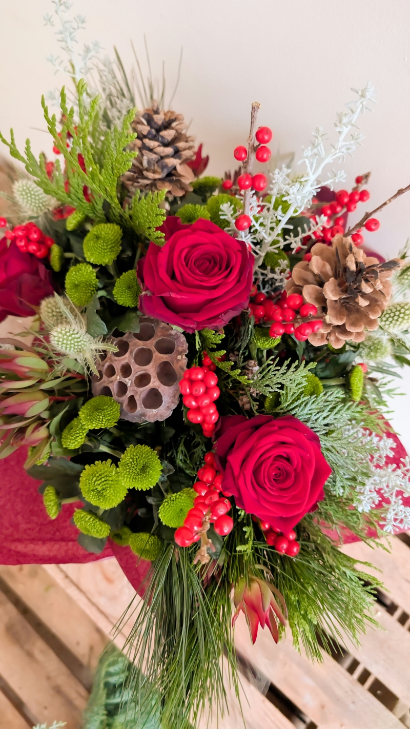 Merry Christmas Bouquet In Water