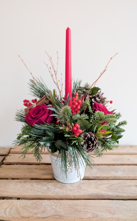 Christmas Table Arrangement